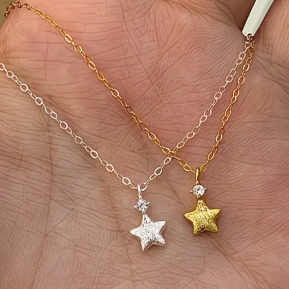 Sterling Silver Star Pendant Necklace - Picture 3 of 3